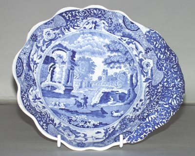 Dish fluted with side handle c1825